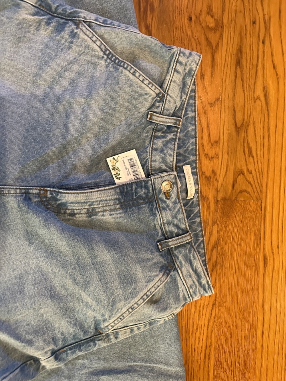 Chelsea & Violet Light Wash Boyfriend Jeans